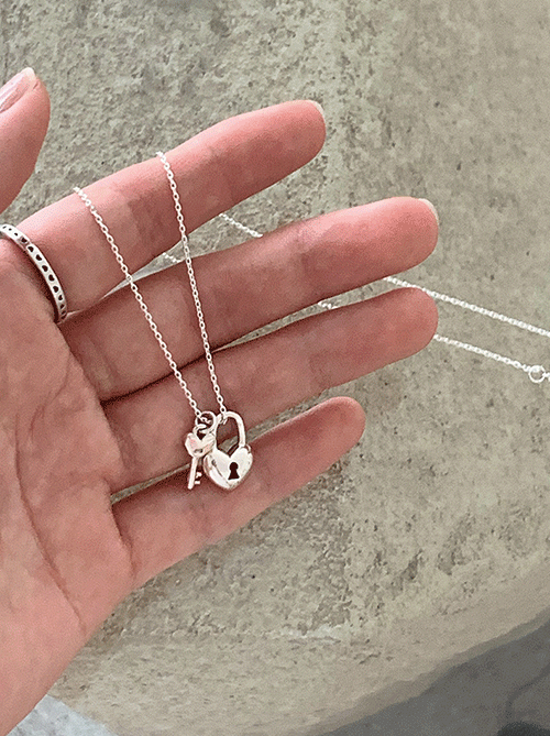 [실버92.5] heart key necklace